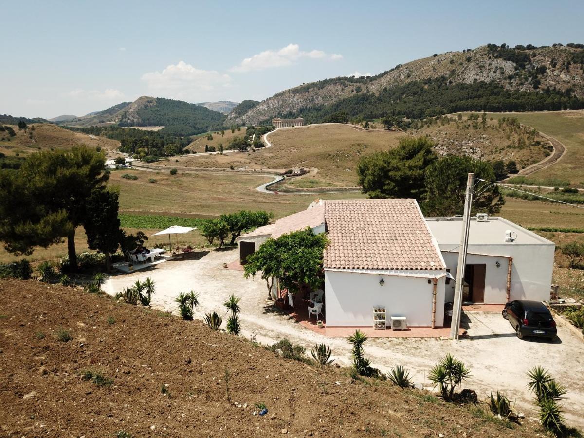 كالاتافيمي Helimos Bed&Breakfast Segesta Temple-Castellammare المظهر الخارجي الصورة